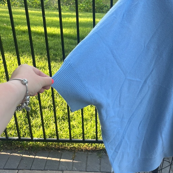 SOFT BY NAADAM 100% CASHMERE SWEATER - Picture 2 of 7